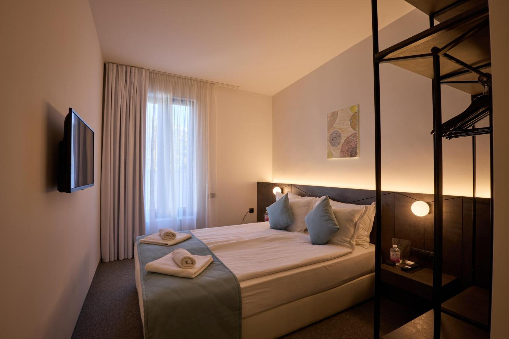 Bizarre Boutique Hotel Varna Luaran gambar