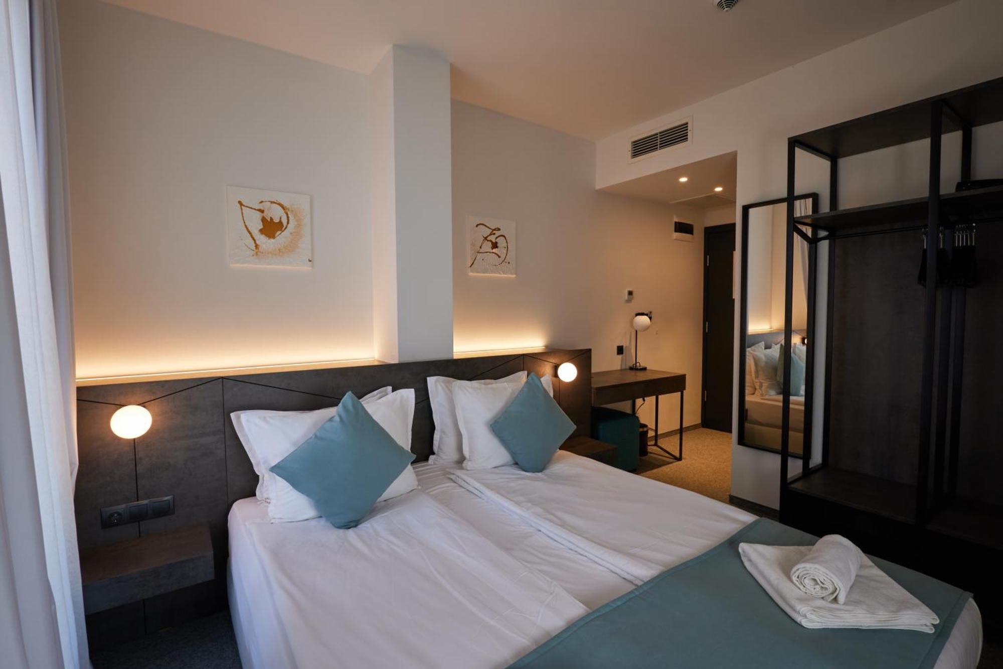 Bizarre Boutique Hotel Varna Luaran gambar